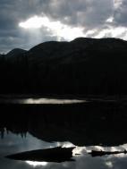 lake_reflect_rocks7.jpg